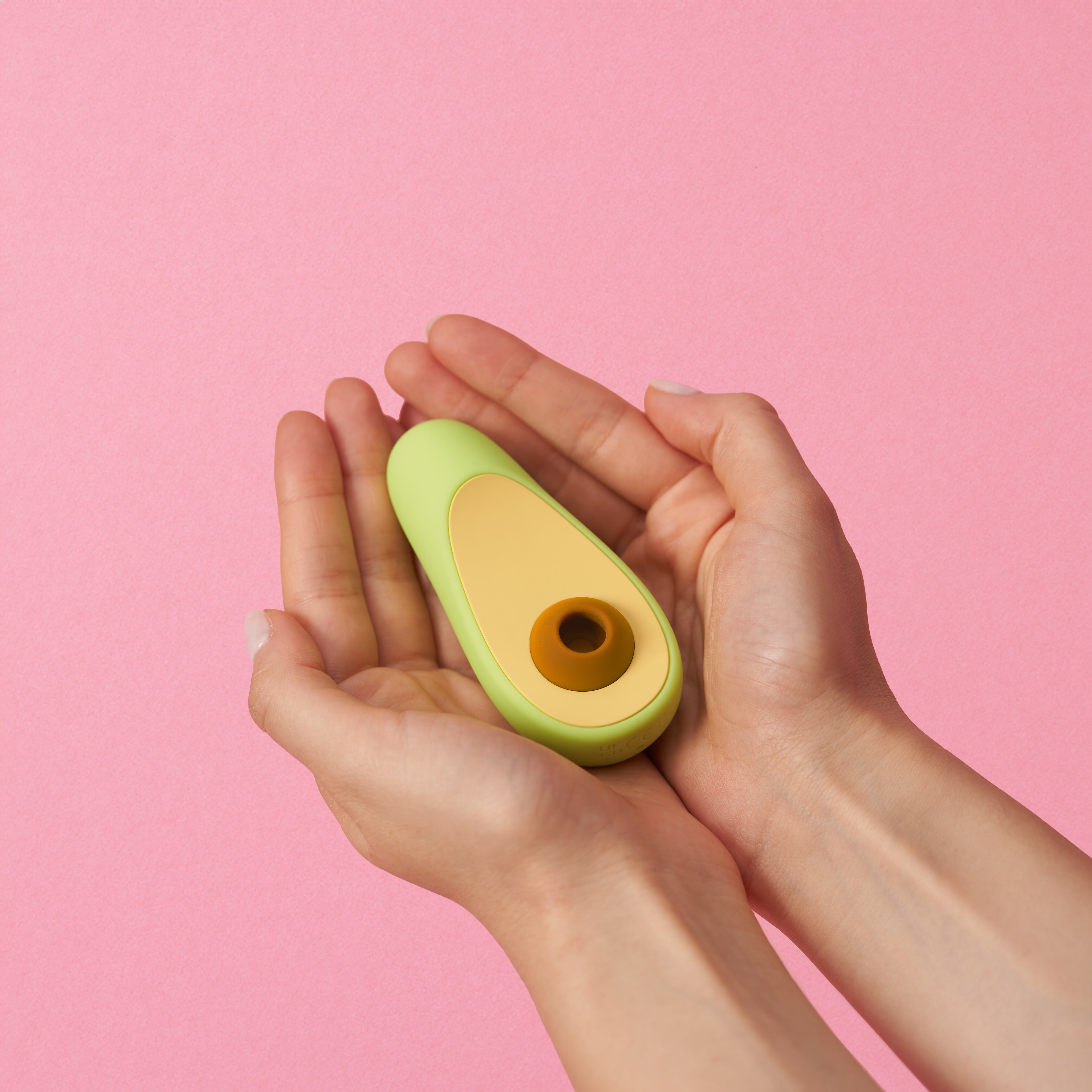 Avo vibrator — in hand